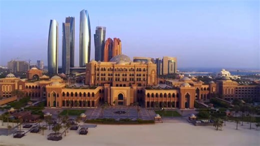 ‎الهوية والجنسية والجمارك وأمن المنافذ | UAEICP‎ on Instagram‎: "كرمت الهيئة الاتحادية للهوية والجنسية والجمارك وأمن المنافذ الفائزين في الدورة الثالثة من جائزة رئيس الهيئة للأداء المتميز لعام 2025، وذلك خلال الحفل الذي أقيم يوم الخميس الموافق 18 ديسمبر 2025 بفندق قصر الإمارات بأبوظبي تحت رعاية معالي علي محمد الشامسي رئيس الهيئة. حضر حفل التكريم معالي عبدالله سلطان بن عواد النعيمي وزير العدل، وسعادة كل من الفريق محمد أحمد المري مدير عام الإدارة العامة للإقامة وشؤون الأجانب في دبي، وعمر عبيد الحص