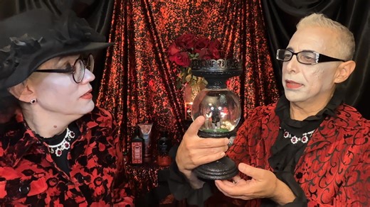 The House of BonLeo presents the Bath & Body Works Vampire Blood Collection! #bathandbodyworks #Halloween #vampire #goth #bodycare #candles #fragrance | Queen of the Girl Geeks