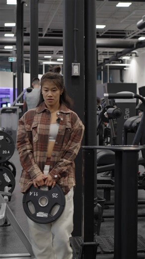 MY LAST WORKOUT before Olympia!! 👀 The video is LIVE!! Make sure you check this one out! It's a good one!! Check it out here >> https://youtu.be/S-psNNHFADI Don't forget to like, comment, and subscribe!! #youtubevideo #prep #olympia #workoutsession | LittleTFitness