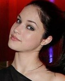 Alexis Knapp: Bio, Height, Weight, Age, Measurements