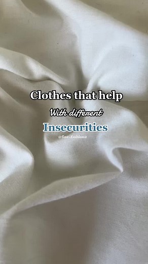 Clothes That Help with Insecurities | Small Chest Fashion Tips