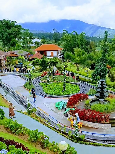 Masih dg cinta terindah di tempat yg indah #thebloomsgardenbali #storytime #bali #trend #fy