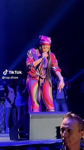 Trina's Electrifying Performance of '5 Star Chick' in Jacksonville