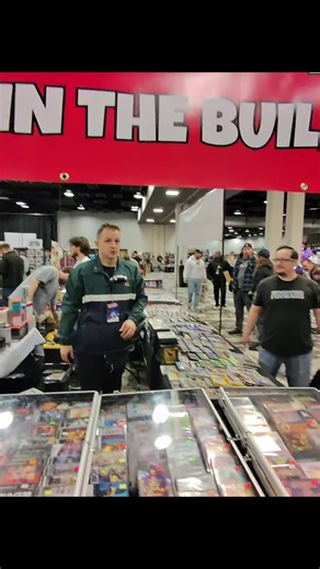 30 copies of Minecraft!?!?!?! 🤯🤯🤯😎😎😎 #fyp #gamestore #retrojakesmuncie #retrojakesrichmond #videogames