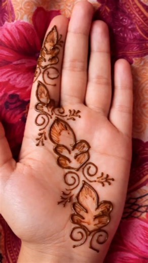 easy arabic mehndi design 🥰 #arabicmehndi #hennatutorial #bridalmehandi #youtubeshorts #shorts