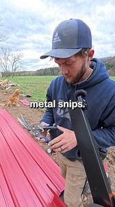 ✂️🔧 Midwest Snips Decoded—Choose the Right Tool for Every Cut! 🎨🏠 Breaking Down the Colors: 🔵 Blue Handles: Right-hand long snips. Perfect for long, straight cuts and detailed work where precision matters. Ideal for extended reach. 🔴 Red Handles: Offset right-hand snips with a shorter blade. Great for tight curves and angled cuts while keeping your hand clear of the material for safety and control. 🟢 Green Handles: Left-hand snips. Designed for cutting in a counterclockwise direction or le