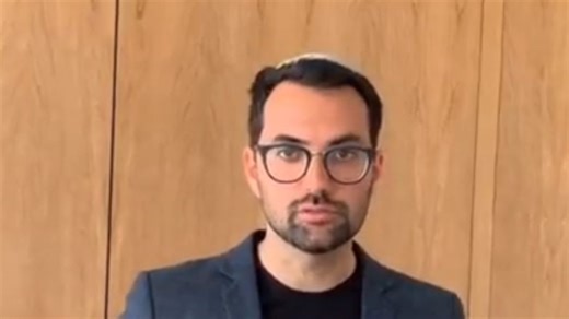 Romano: "Einstein dijo que si su teoría era verdadera lo iban a considerar alemán y si eran falsas, judío"