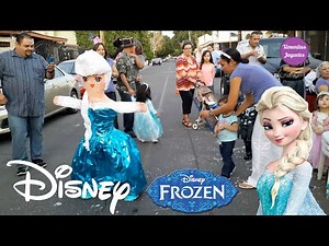 PRINCESS ELSA FROZEN PINATA PARTY