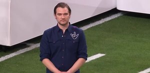 Award winning Deaf actor Daniel Durant performing The National Anthem with Reba McEntire at Super Bowl LVIII February 11, 2024 #DeafPerformers #americansignlanguage | Jon Urquhart