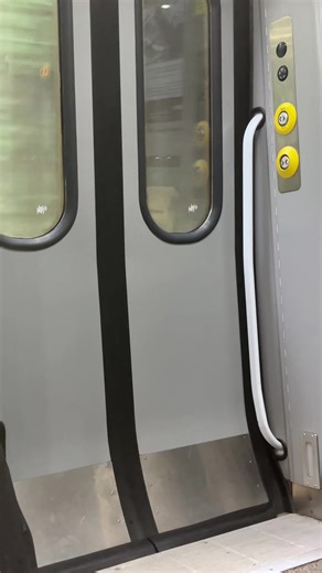 Theman (@caffine2)’s videos with In The Rave - Milson & Fats