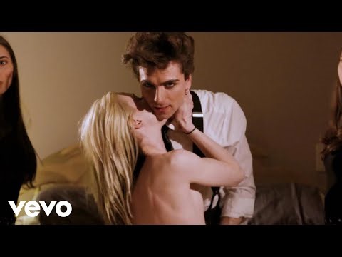 Lyons Lane - Emma's Addiction (Official Music Video)