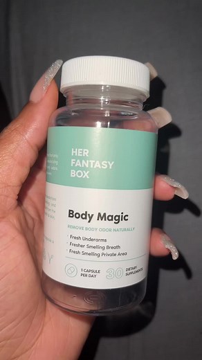 Chlorophyll is essential to your health, especially for women! It helps deodorize the body, clears up your skin, detoxifies the body and so much more 🫶🏾 #fyp #chlorophyll #herfantasybox #bodymagic #femininehygiene #femininehealth #femininecare #femineproducts #yonihealth #detoxification #girltok #tiktokshopfinds #oralhealth #freshness