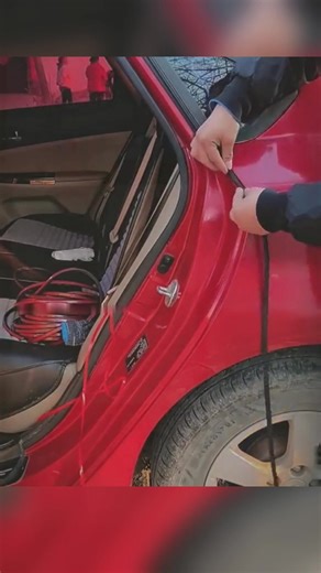 🔇 Bloķējiet ceļa troksni, putekļus un vēju sekundēs. 🚪 Aizveriet durvis un dzirdiet tikai mieru. ☔ Lietusizturīgs. Karstumizturīgs. Stresa izturīgs. 🛠️ Noplēsiet, pielīmējiet un pārveidojiet savu auto. Klikšķiniet zemāk, lai pasūtītu👇 | Vigoexpress LV