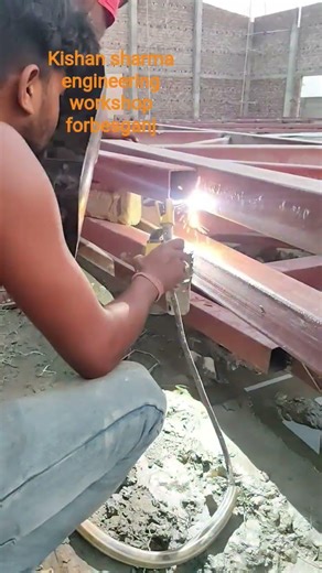 kishan sharma engineering workshop forbesganj new model gaudiwn tress welding plz like and sacrive