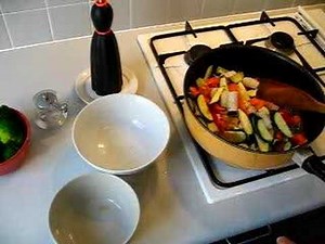 How to Make authentic Chinese seafood on a sizzling hot plate