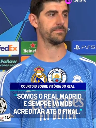 VITÓRIA MARCANTE E VALVERDE COMO NOVO 9! 💪⚪ Thibaut Courtois conversou com exclusividade com a nossa Tati Mantovani e destacou os fatores que levaram o Real Madrid à grande vitória contra o City! O goleiro garçom também elogiou o uruguaio autor de um hat-trick no Bernabéu! #CasaDaChampions #MFM #PósJogo #HBOMax