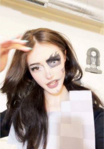 Creative Minecraft Skeleton Makeup Tutorial