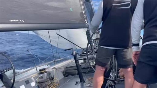 Wallyrocket 51 Kilara sous spi aux Voiles de St Tropez #lesvoilesdesainttropez #lesvoilesdesttropez #vdst #spinnaker #wallyrocket #wallyrocket51 | Quantum Sails France