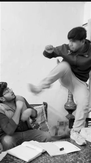 Natural Eraser💀 #viral #viralshort #relatable #eraser #rubber #study #school #tution #coaching