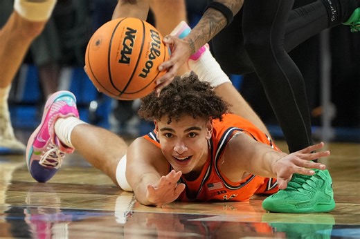 March Madness predictions, picks, win probabilities for Sweet 16 games