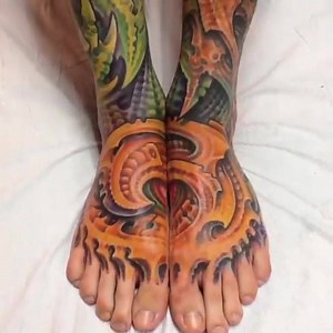 Awesome #biomech matching leg #tattoo sleeves by Don McDonald! #halfmanhalfmachine #tattoodo | Tattoodo