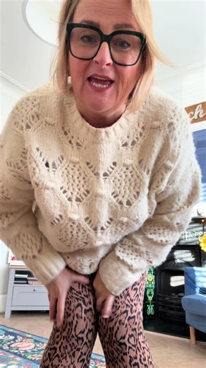 Be warned ladies ive had 5 new pairs of @Halara_official @halara_uk @Halara Leggings and trousers so click on the link below as im going to be modelling them all 🤣 genuine review i love them all #tiktokshop #halara #quality #trending #halaraeveryday