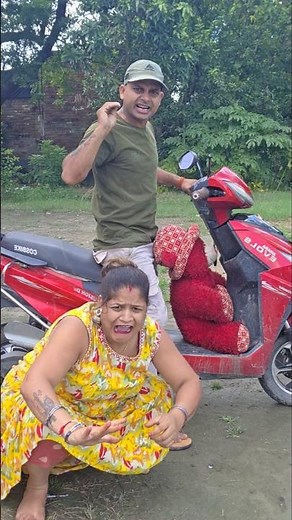 Beta jaldi chalo varna market bandh ho jayega