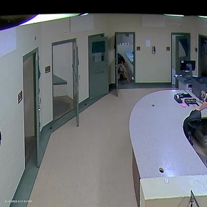 Georgia jailers save choking inmate >>> https://2wsb.tv/4fSrdjQ | WSB-TV