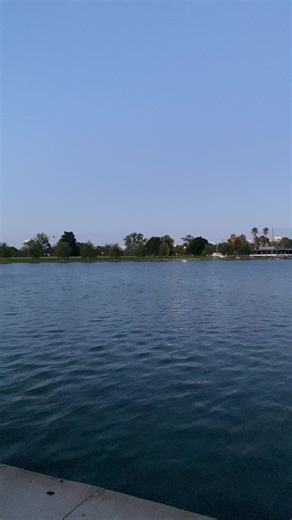 Early morning at Albert park lake. | Good Morning Australia
