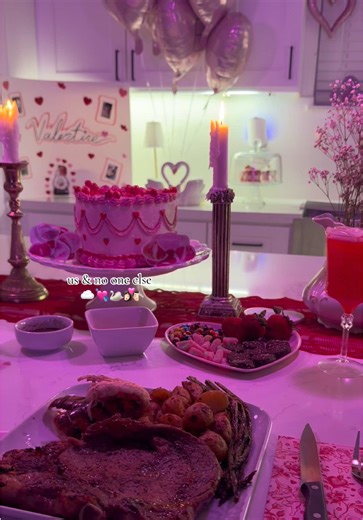 Raising our high school sweetheart prom glasses to forever with you 💖🥂👩🏻‍❤️‍💋‍👨🏻 #valentinesday