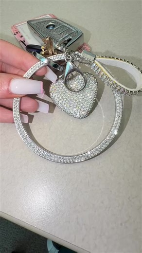 camilla briggs (@camilla_briggs)’s videos with original sound - burke4444