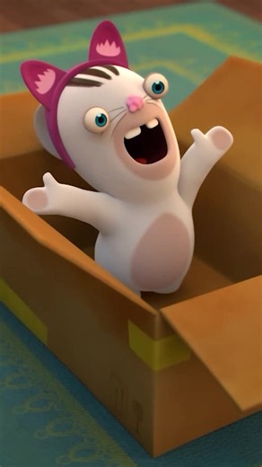 Rabbids are the best cat sitters, change my mind in the comments 🐱 #rabbidsinvasion #ravingrabbids #rabbids #filmtok #cute #cat