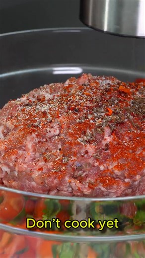 Recipe from a Turkish Chef — Minced Meat & Eggplant Delight! 🇹🇷🔥 | Red Koala