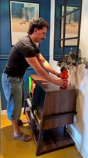 Eiffel RS10 Turntable Stand 🎶 | Unexpected Surprise