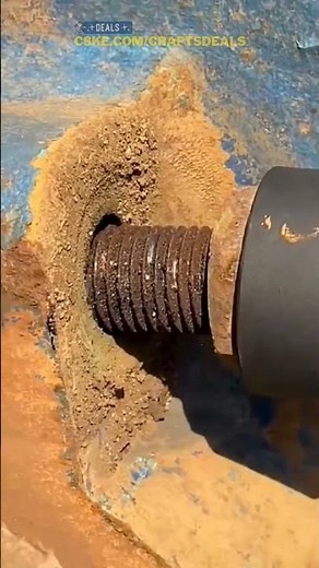 Using Digital Calipers for Precise Measurements 📏 #CaliperTools #MechanicEssentials #DIYFix