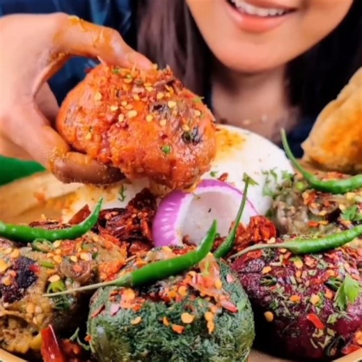 Types of bhartha rice 🤤🍱💞 ‪@DikshaPatgiri‬ #mukbang #asmrfood #eatingshow #rice#bhartha#indianfood