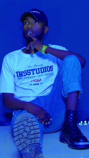 efi king (@efi.king5)’s videos with original sound - tëdã@aki