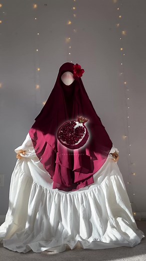 Stylish Modest Outfits from Veiledhayati.com