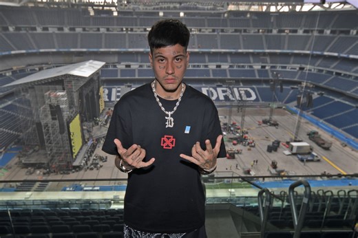 Duki: las claves de su éxito, su show para 65.000 personas en el Bernabéu y quiénes lo acompañaron hasta la cima