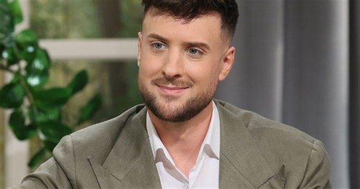 Aleksander Sikora w objęciach wyjątkowej kobiety. Skradła jego serce