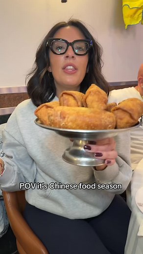 Order of eggrolls for the table @chinanewstar . . 📍China New Star 2212 Flatbush Ave, Brooklyn | The Burrata Babe