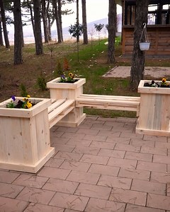2.9M views · 11K reactions | DIY some cozy benches with flower pots! | MetDaan DIY | Facebook