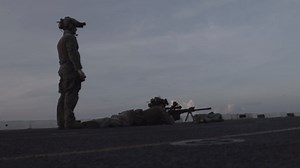 Exercices de tir de nuit des Marines américains