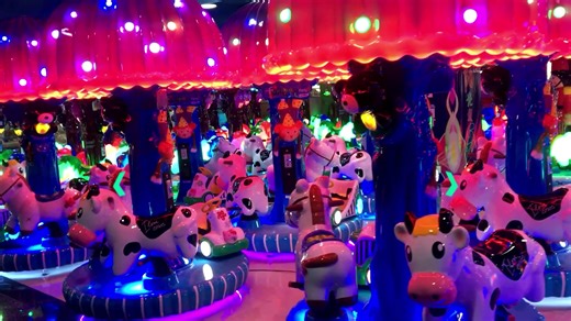Indoor Coin-Operated Carousel Merry-Go-Round Kids Touch Voice-Activated Amusement Game Fiberglass Kiddie Rides for Shopping