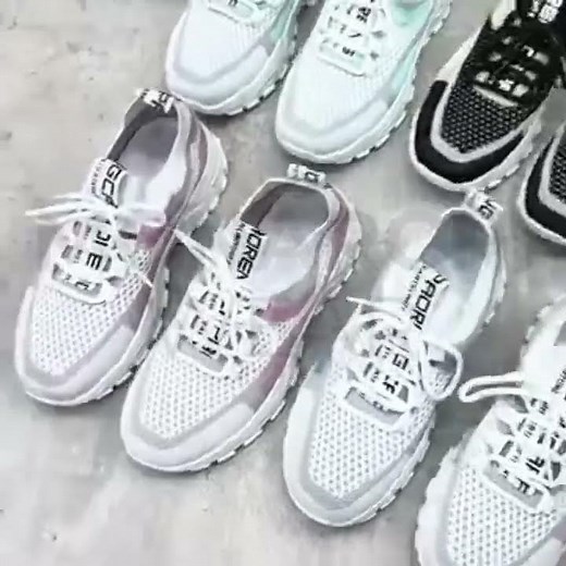 Levia™ Women’s Breathable Trainers – Long-Lasting Comfort & Lightweight Support