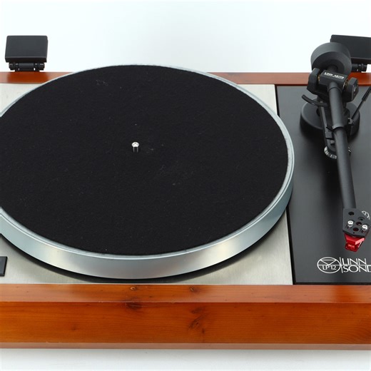 Linn LP12 Turntable / Lingo / Trampolin Base / Akito Tonearm / Dynavec