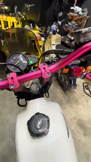 Honda ftr 223 one tap start after carbulator tuneup #honda #ftr223 #catbtune#bikerestorationandrepa