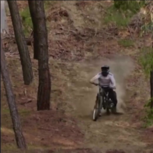 Downhill MTB crash #downhill #mtb #freeride #mountainbiking