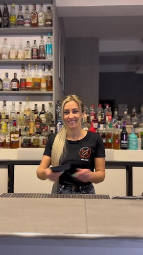 2.8K views · 149 reactions | Ecco a voi una piccola parte dei movimenti che faremo insieme durante il corso basic Working flair. Per informazioni ℹ️ contatta @flairproject  #corso #flairproject #flair #flairbartending #bartenderskills #teaching #danielaistrate #flairbartender #workingflair #staytuned | Silvia Daniela Istrate | Facebook