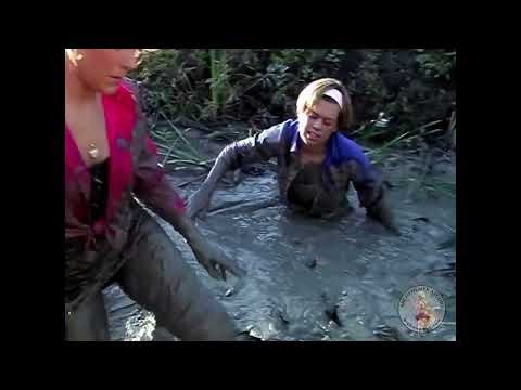 Doubleshot Clay 01b - Carrie LaChance & Liz Trapped In Quicksand